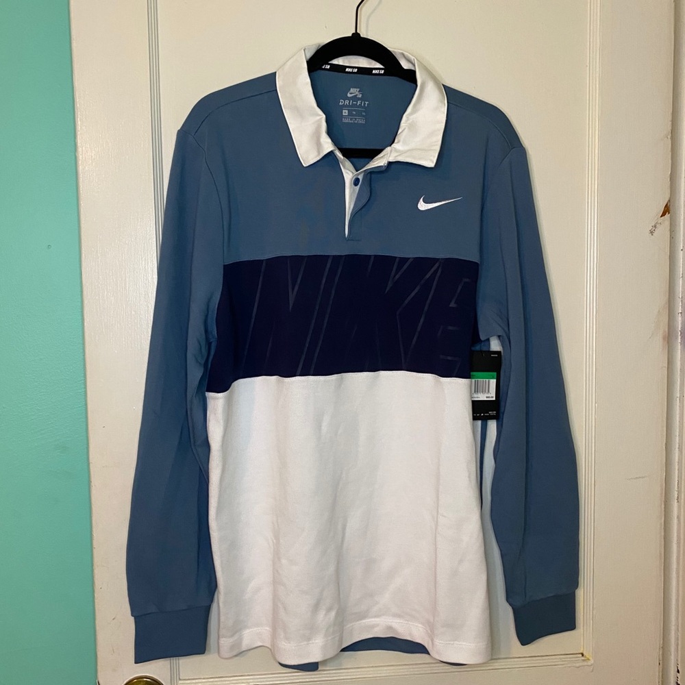 NWT Nike Long Sleeve